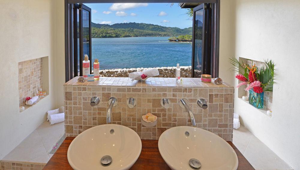 Wavi Island Hotel Naindi Exterior photo