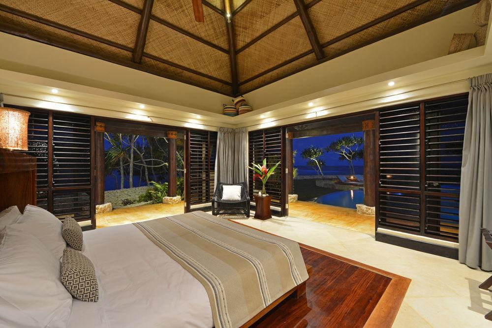 Wavi Island Hotel Naindi Exterior photo