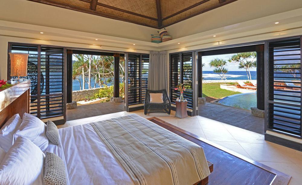 Wavi Island Hotel Naindi Exterior photo