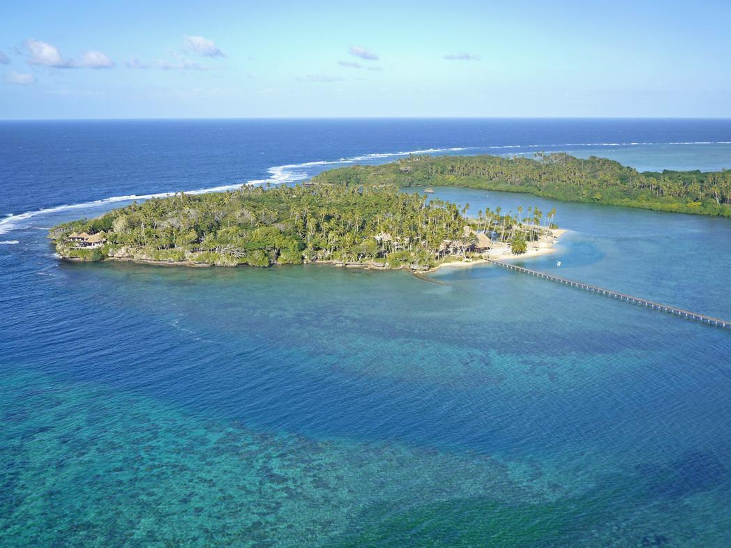 Wavi Island Hotel Naindi Exterior photo