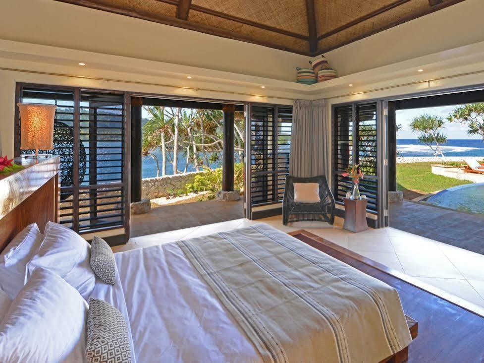 Wavi Island Hotel Naindi Exterior photo